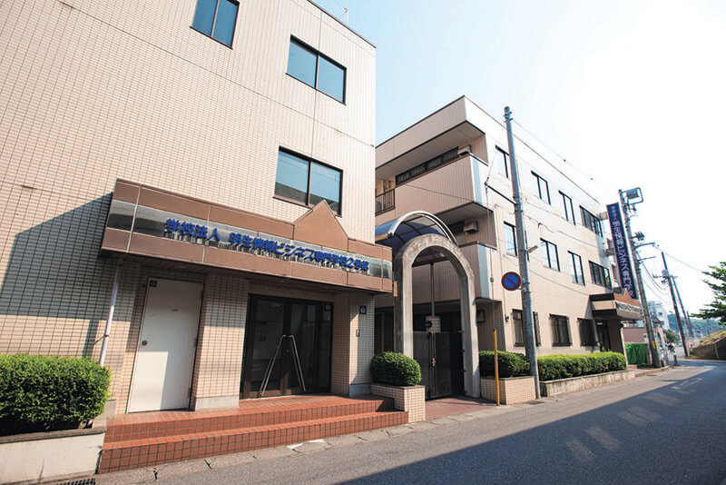 日本国際工科専門学校2,3号館
